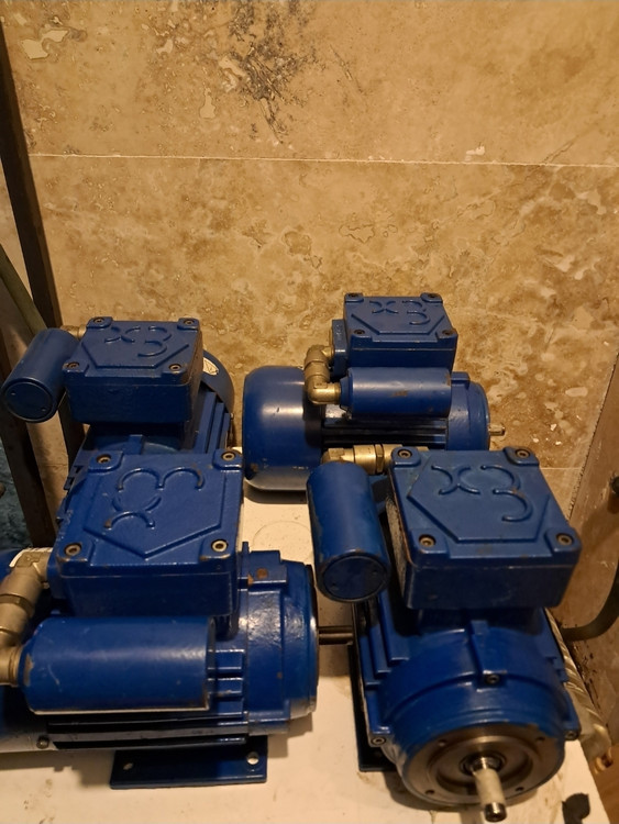 الکتروموتور ضد جرقه تکفاز ایتالیا